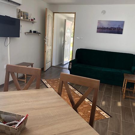 Mia Apartmani - Novoizgradjeni Objekat Gornji Milanovac Εξωτερικό φωτογραφία