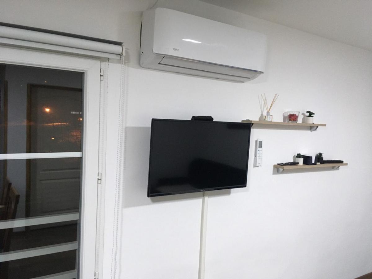 Mia Apartmani - Novoizgradjeni Objekat Gornji Milanovac Εξωτερικό φωτογραφία