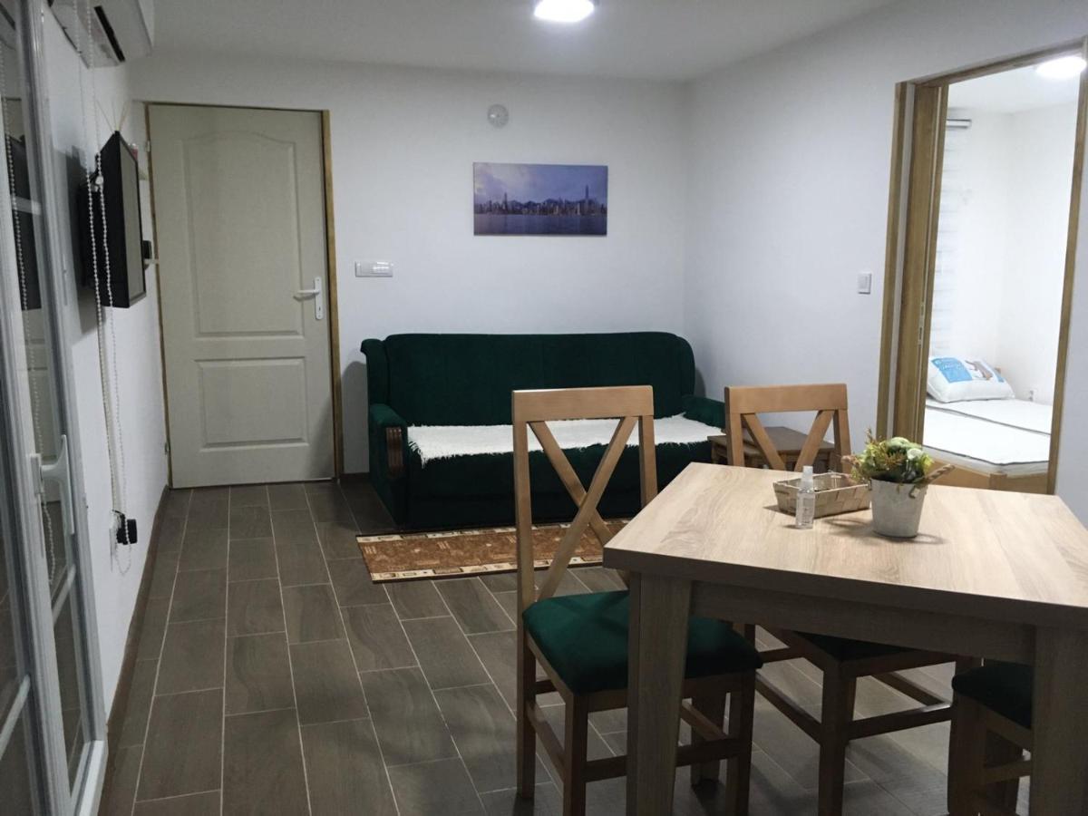 Mia Apartmani - Novoizgradjeni Objekat Gornji Milanovac Εξωτερικό φωτογραφία
